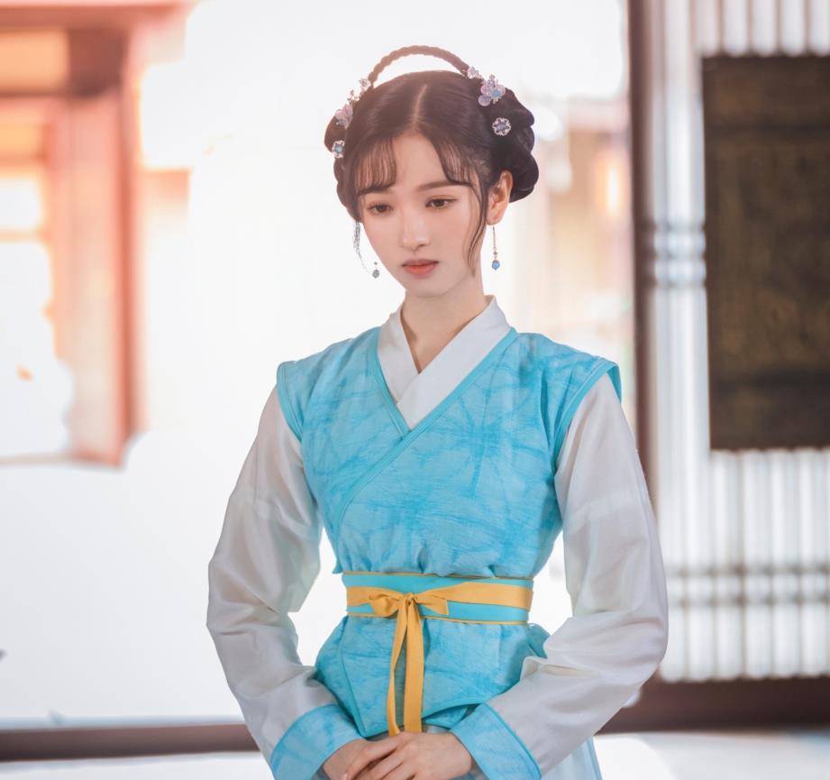 李佳洁|《良言写意》的宫明月，参加创3一轮游，和刘雨昕孔雪儿曾是队友