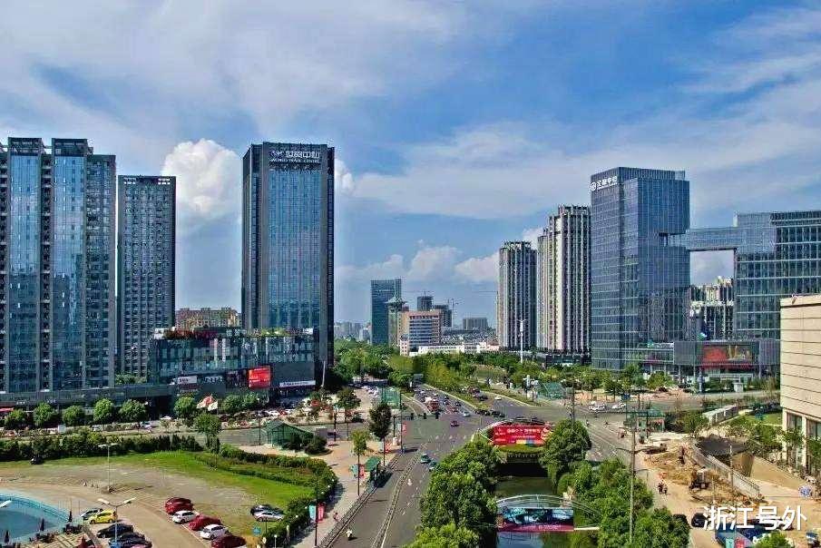 浙江号外 宁波10县区数据出炉！鄞州第二，慈溪领先海曙，宁海领衔南三县