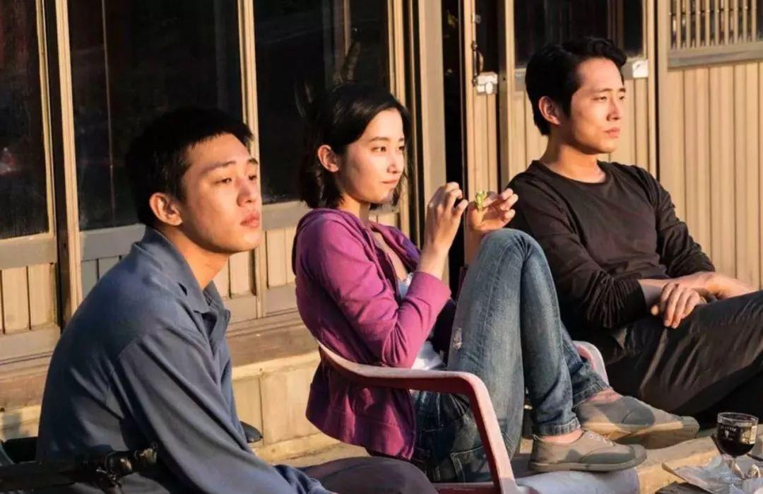 科学家 展现阶级矛盾，讽刺无处不在，《寄生虫》下的现实，有些刺眼