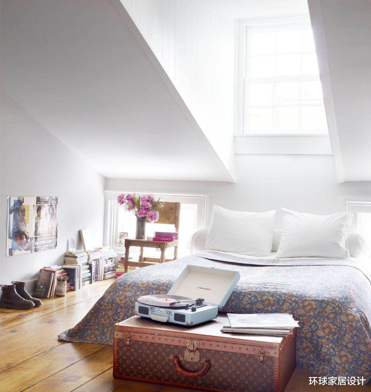 |睡觉应该头朝哪？卧室里的这“5面墙”，最好不要放床头！