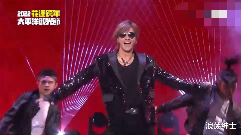 罗志祥|罗志祥复出！90岁阿婆现场突落泪，后台画面曝光