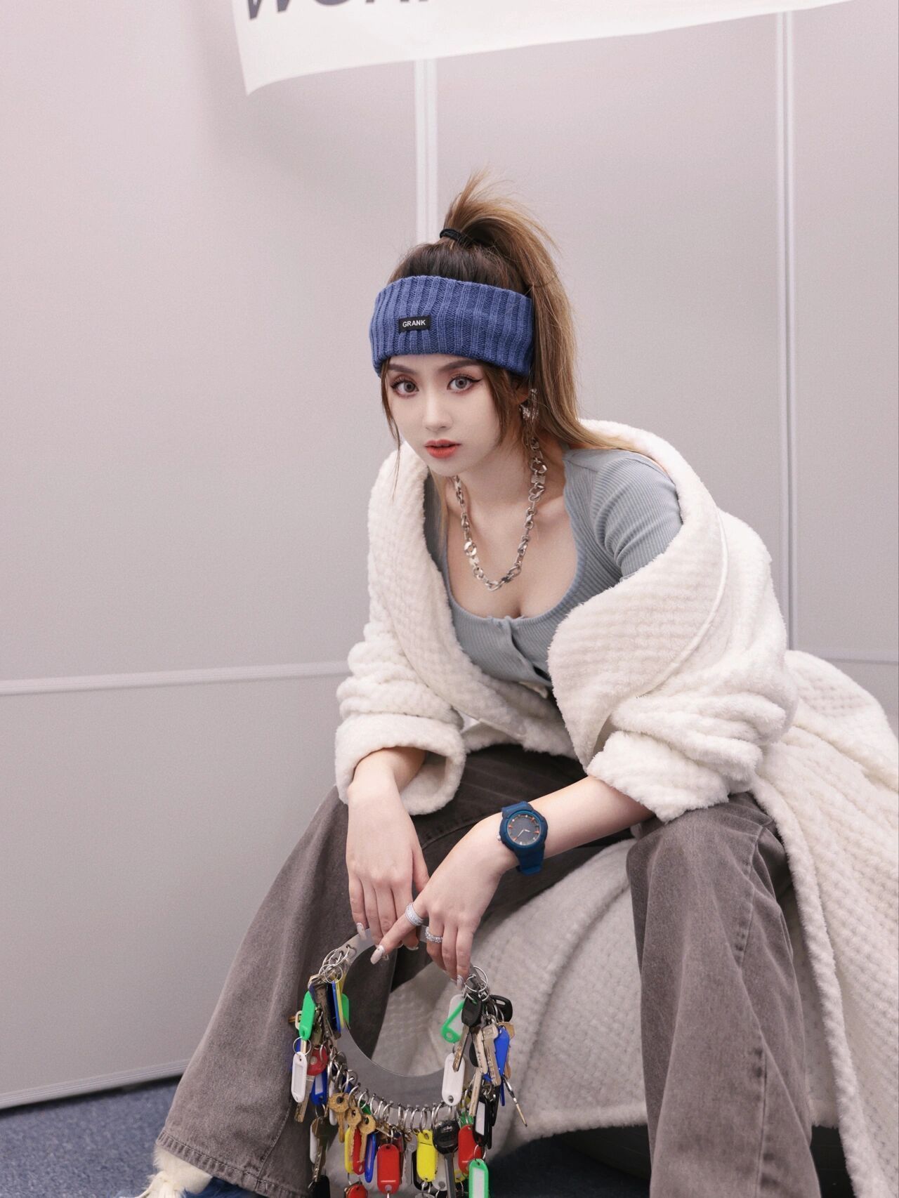 青海|公司很小，但老板办公室却贼大，你怎么看？