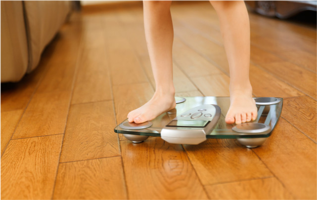 绝经 女性45岁后,身体偏瘦会怎样?或将承担5个后果,望你提前了解下