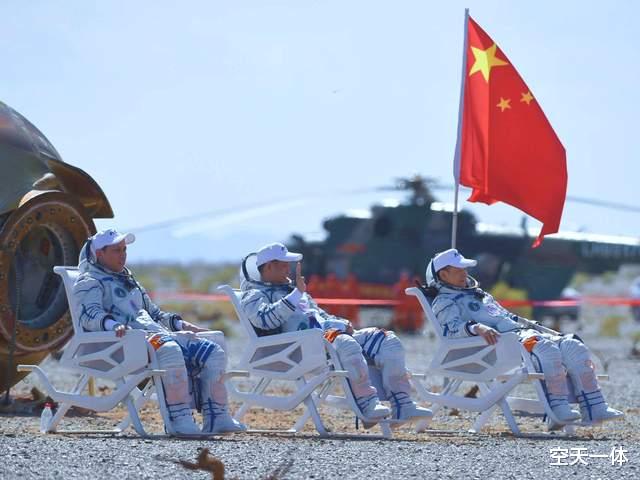 龙飞船 神舟十二和龙飞船先后回家,谁的返回能力更强?咱们有“杀手锏”