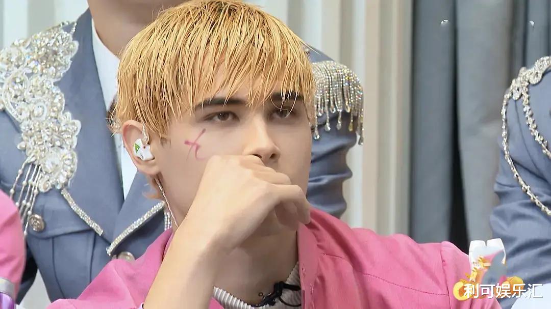 古力娜扎|利路修“泡面湿发”出圈了！苏有朋做同款发型，惨被网友吐槽难看