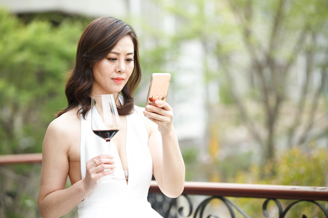 我喜欢你恩|50岁的女人为何还会寻找寻外情？3位女人实话实说