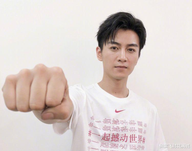 运动员|明明是“国家级”运动员，却跑去演戏，知道有郑恺，却不知有陈晓