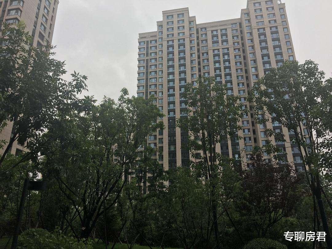 购房置业|恭喜还没买房的你，2022年4大好消息传来，这2大群体有信心了？