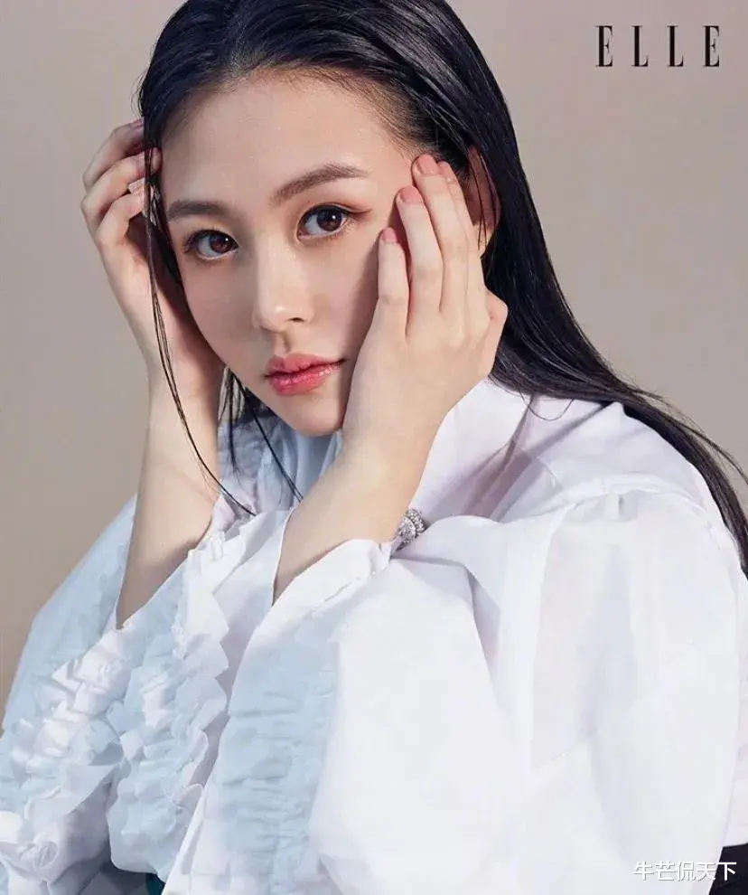 张艺兴|邱淑贞最美女儿这是整容了？脸突然僵成蜡像