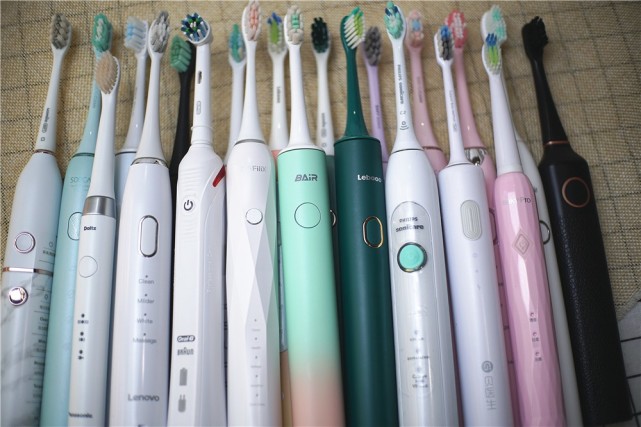 每日口腔科普|送礼物送电动牙刷好吗？含义？口腔师总结电动牙刷推荐！