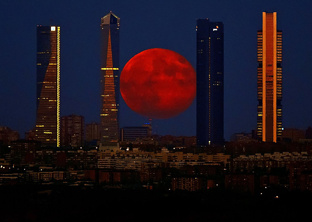不祥之兆?“血月”再次出现,580年来最久!预示着什么?