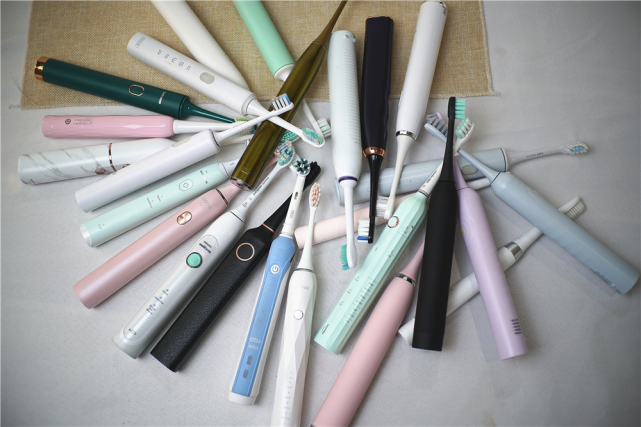 口腔大讲堂|电动牙刷哪个牌子好？健康师王瀚推荐这五大电动牙刷品牌