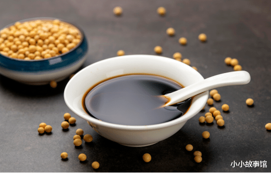 小小故事馆|比味精和八角还影响孩子发育的调味料，家长做饭要少放，多吃个子矮