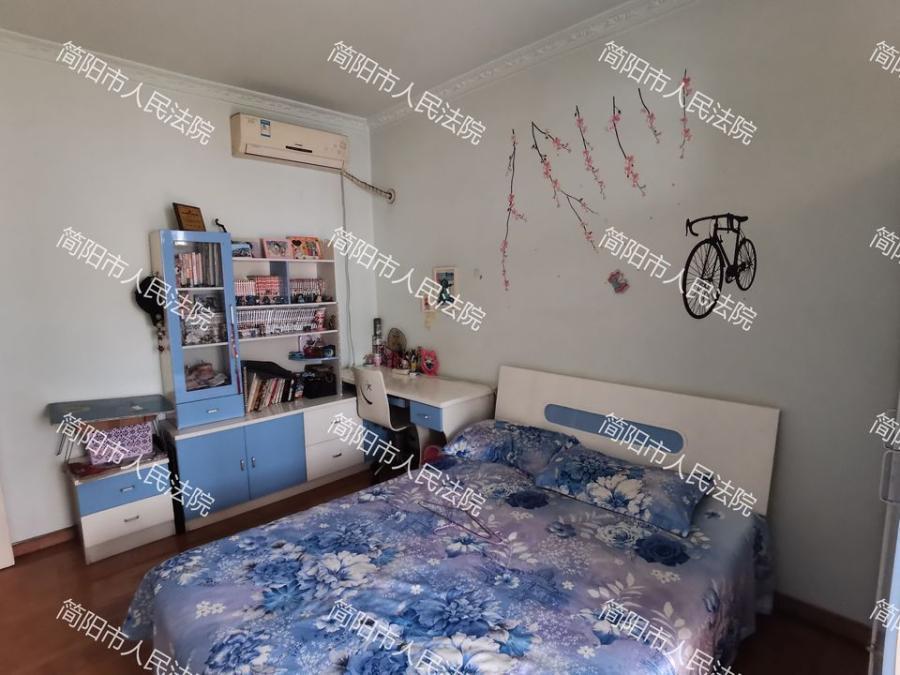 攀枝花|近日攀枝花，凤凰东街一套75万的住宅拍卖，最终无人出价，流拍了。