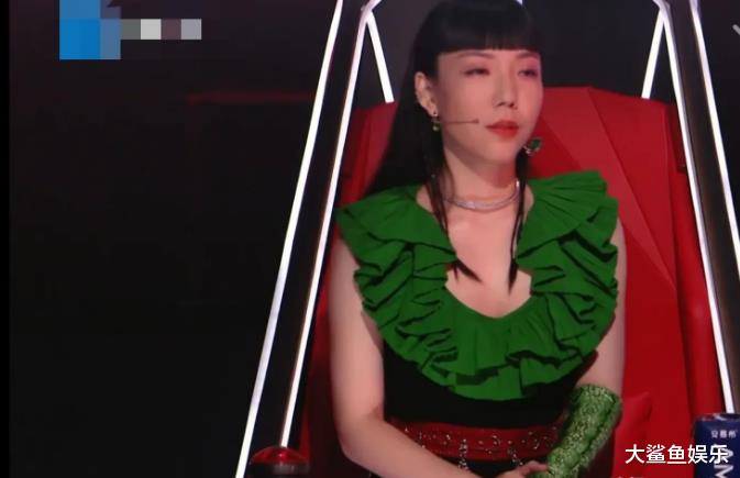 中国好声音2021|好声音导师们的服装真该管理了，有的让人不忍直视，有的又显得非常随意
