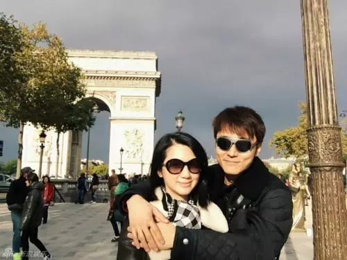 肖战|绝了！生完儿子就分手，女助理上位成功？