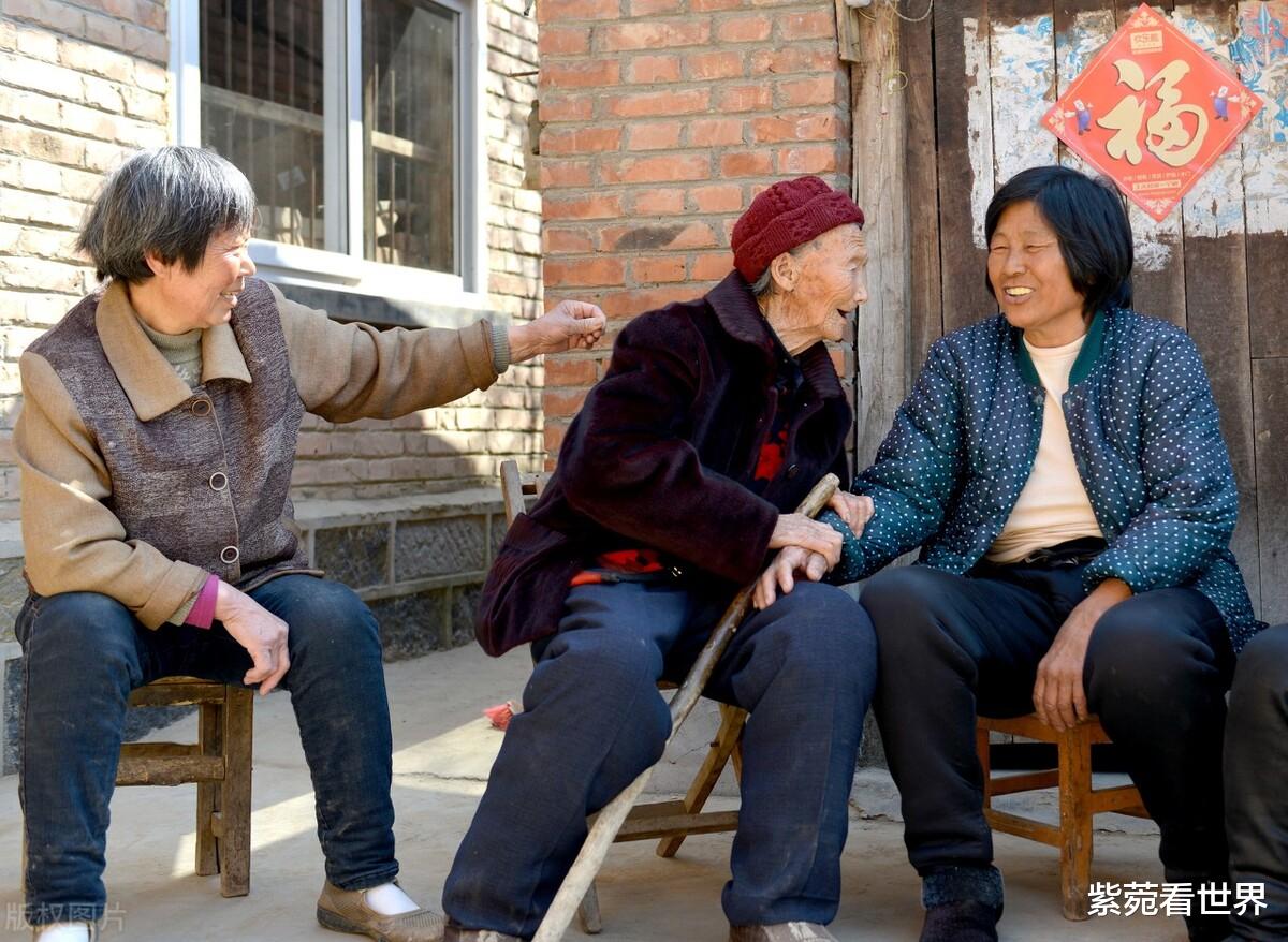 福建省 老了想跟儿子住，儿子拒绝还怪我添乱，我把遗嘱改了却怪我狠心？