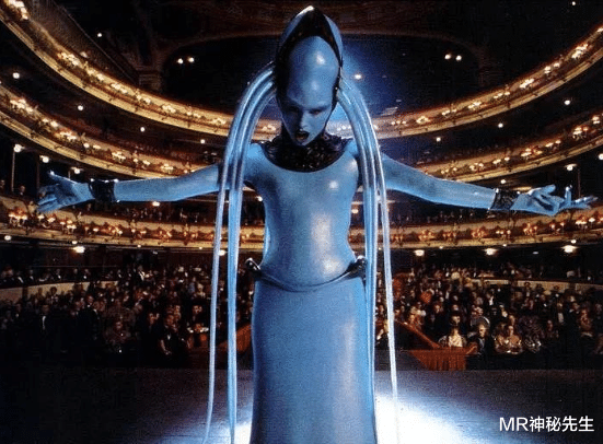 蓝血 1967年长沙市一电力工人，追寻一蓝血女子，怀疑其为外星人（下）