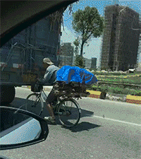 |“华为1996年的招聘广告，大家自己感受一下！”哈哈哈哈哈！