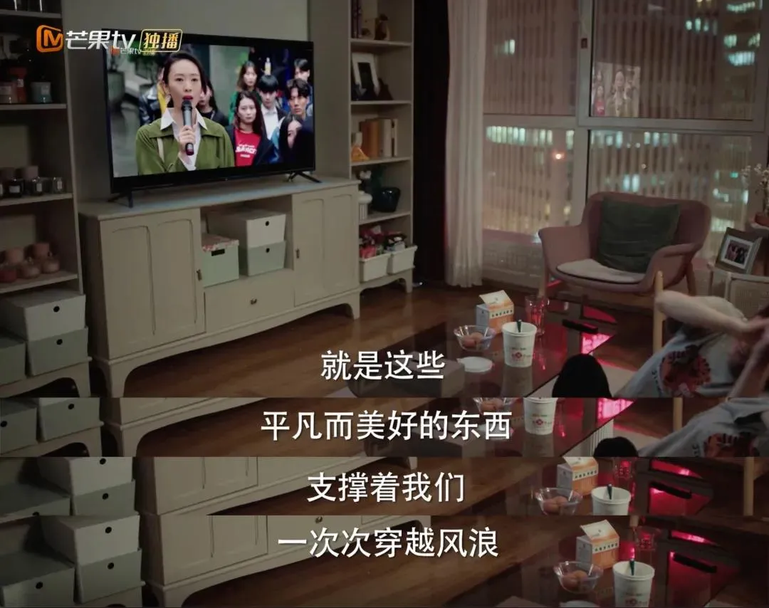 女孩 朋友圈那个爱笑的女孩,自杀了