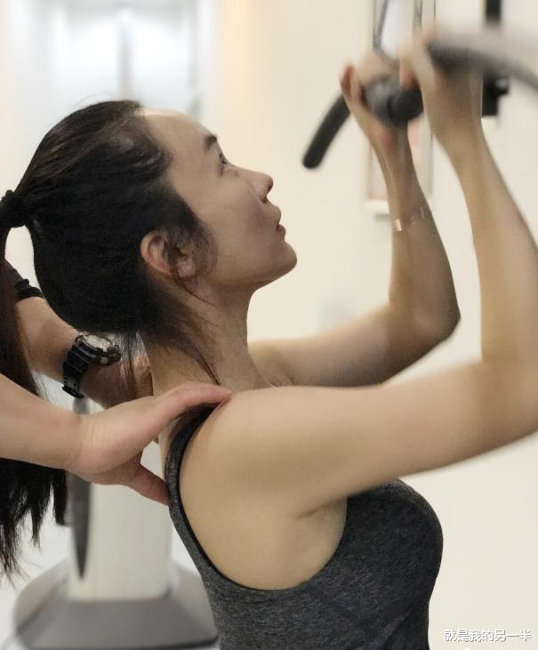 运动|霍思燕从168斤瘦到86斤，瘦了82斤，减掉了另一个自己