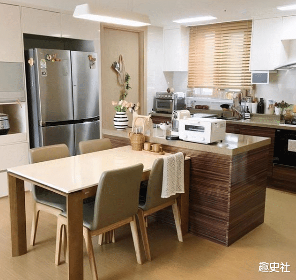 |90后韩国妈妈的85㎡小屋,全屋布置精致干净,“强迫症”表示很服气
