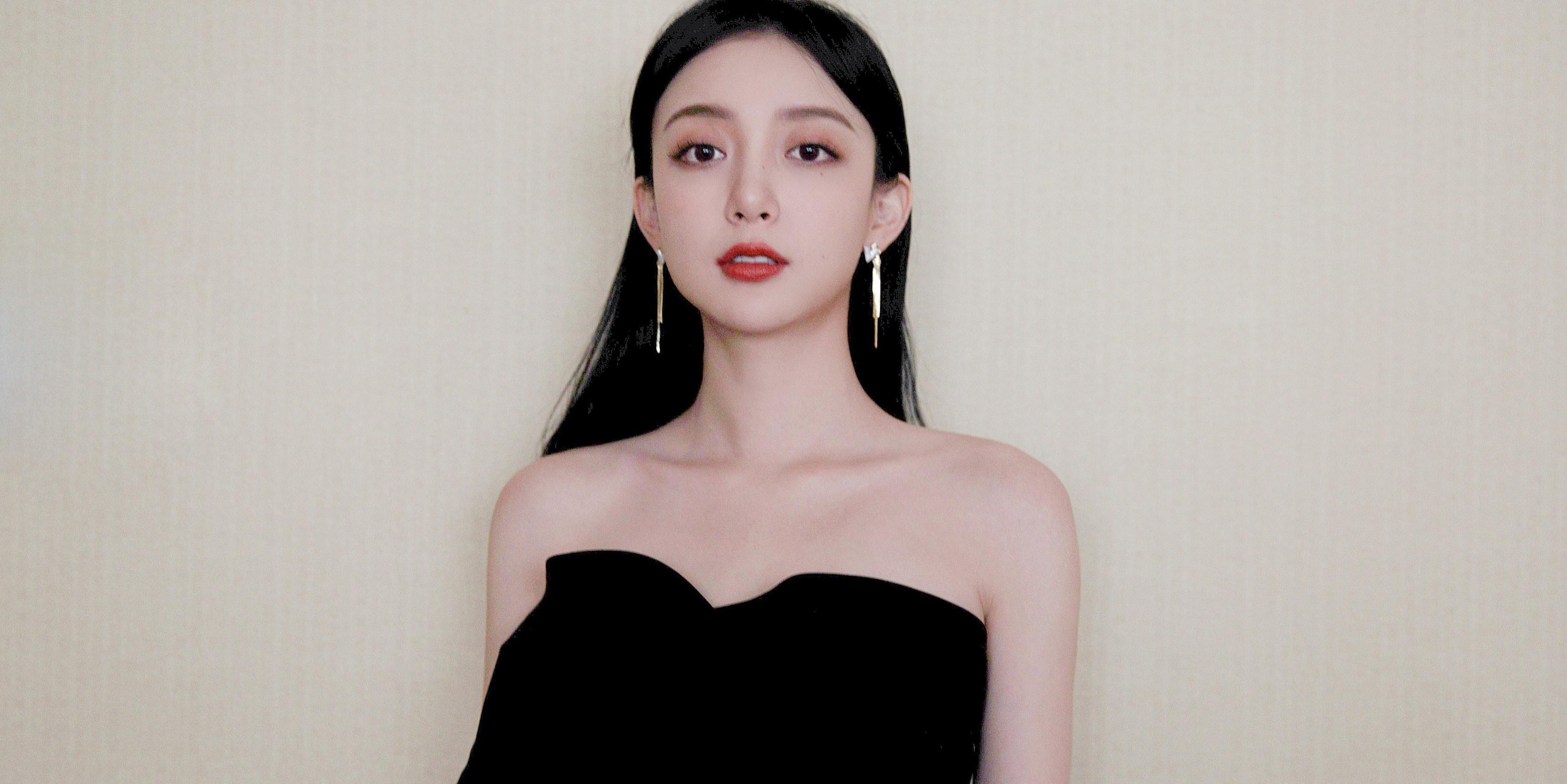 美瞳|人美歌甜，她为什么就不红呢？