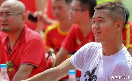 广州队|广州队喜迎联赛两连胜！幕后最大功臣浮出水面，曾是国足功勋队长