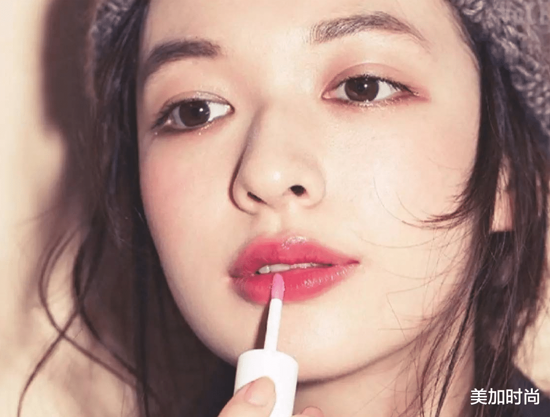 抑郁症|日常淡妆应该怎么化？只需要3样化妆品，新手也能化出“伪素颜”