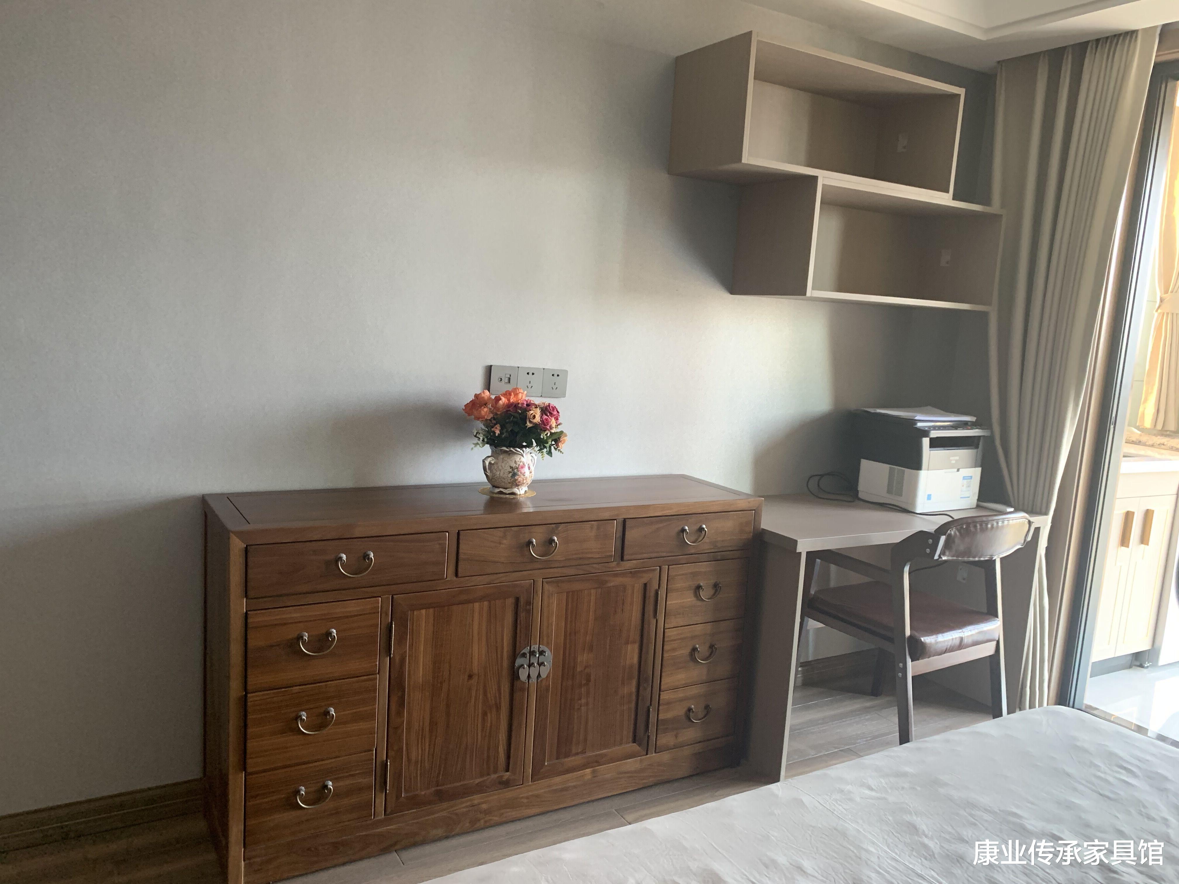 新中式家具，简约之中寻求艺术，体会生活的美学