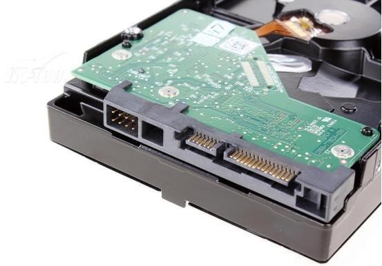 家中大小宝|硬盘价格大涨：中国区代理压货，卖家按小时涨价，囤货1天赚300万