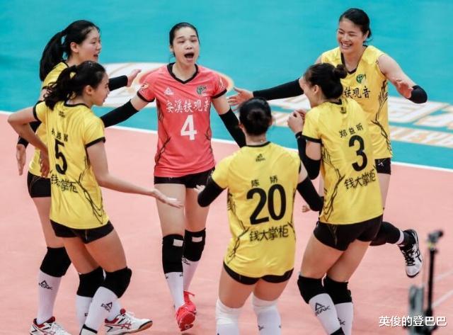 鄭益昕|中國女排3-1另有五大驚喜！副攻之爭黑馬崛起，郎平的目的達到了