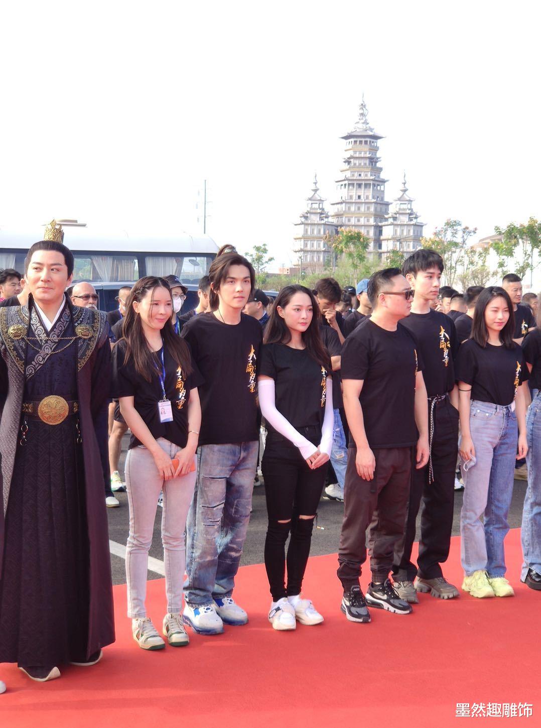 张雨绮|张雨绮男朋友进军影视圈，搭档女主何琢言演古装，网友一片吐槽！