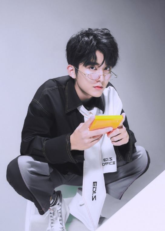 默读|《默读》双男主角色官宣，看费渡扮演者还能忍，骆闻舟我不OK！