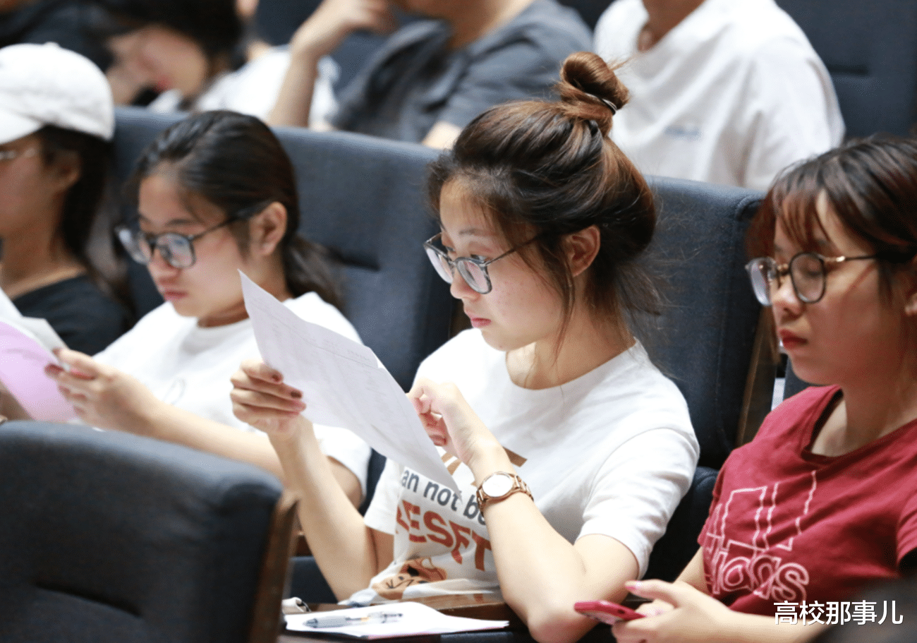 秋招|“殡仪馆”秋招开始了，虽然看着可怕，薪资待遇却让人羡慕嫉妒