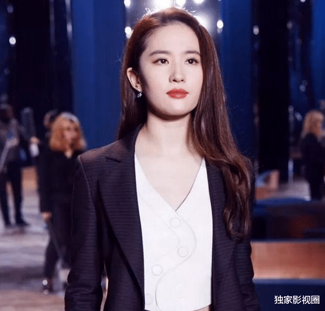 刘亦菲|不可思议？刘亦菲接网游广告，这才是现实