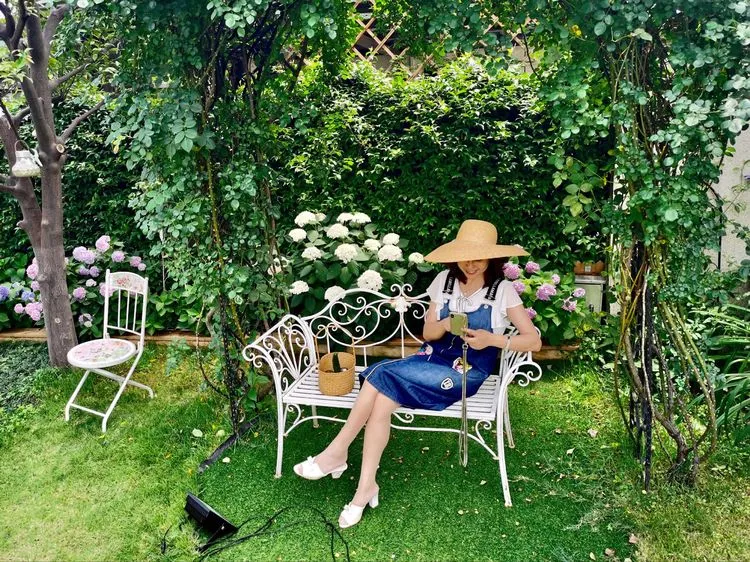 |买了别墅花园房，用5年时间，亲手设计打造400㎡别墅花园，太美了