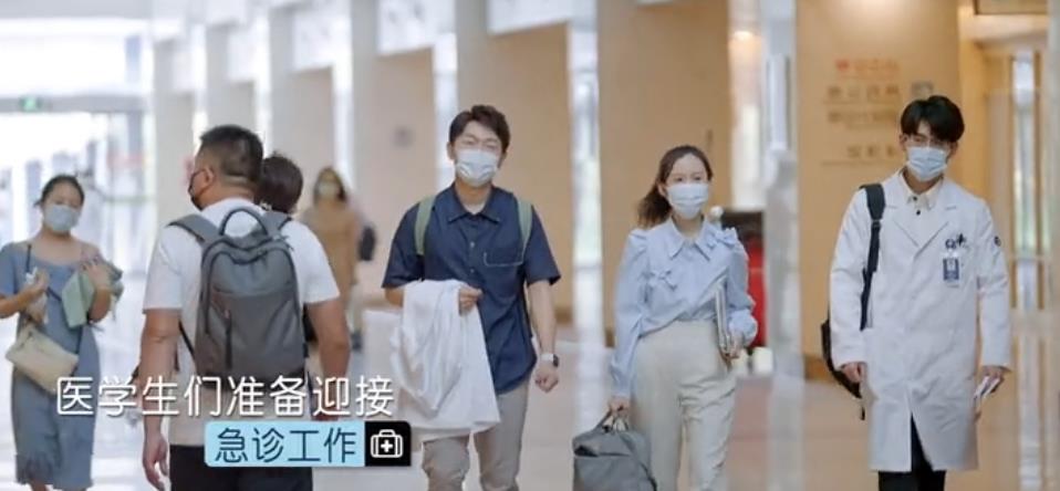 王蕊|《offer3》王蕊提前出局，社交平台深夜发文，暗讽节目组恶意剪辑