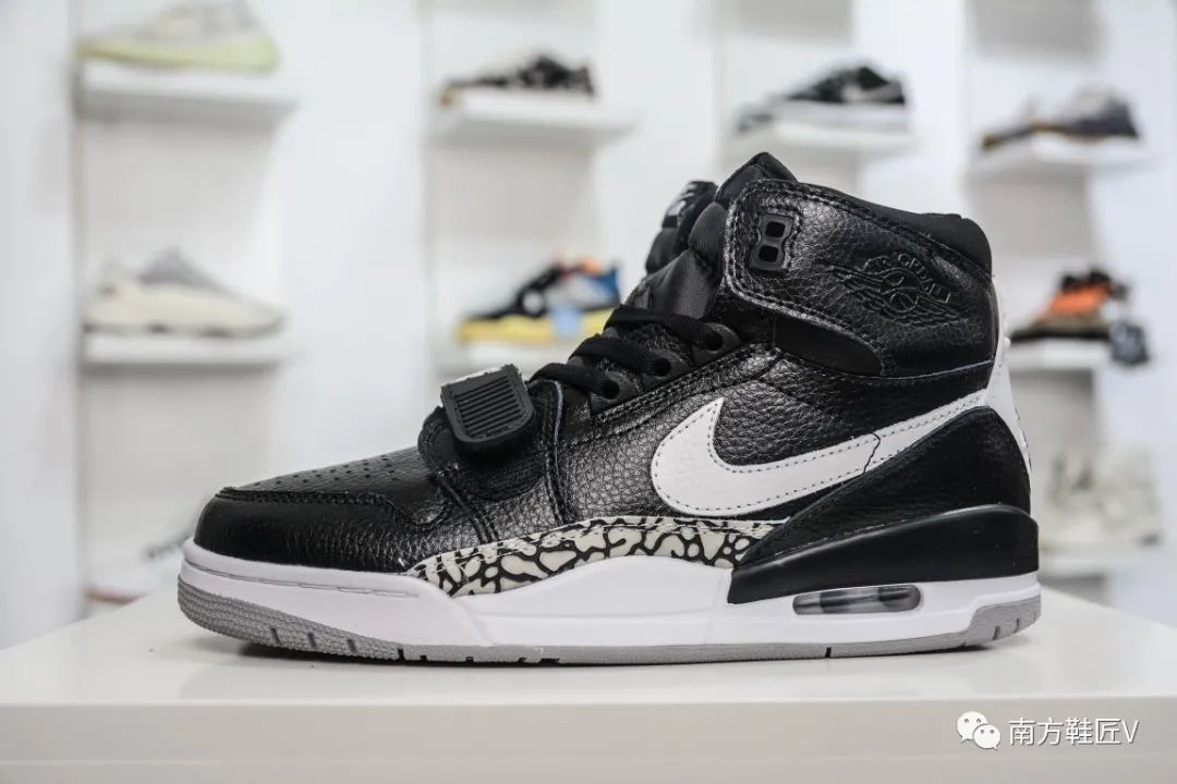 南方鞋匠|设计新颖,Air Jordan Legacy 黑白经典配色,潮人上脚款?