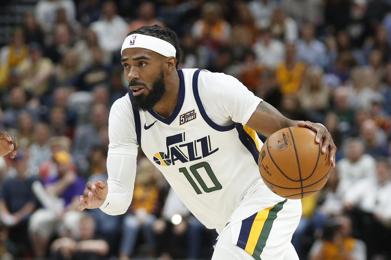 科怀·伦纳德|NBA现役十大低调又有实力的球星：罗斯汤神上榜，伦纳德实至名归