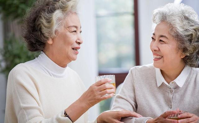 衰老|老得慢的女人，多半爱吃这几种食物，快来看看有你爱吃的吗？