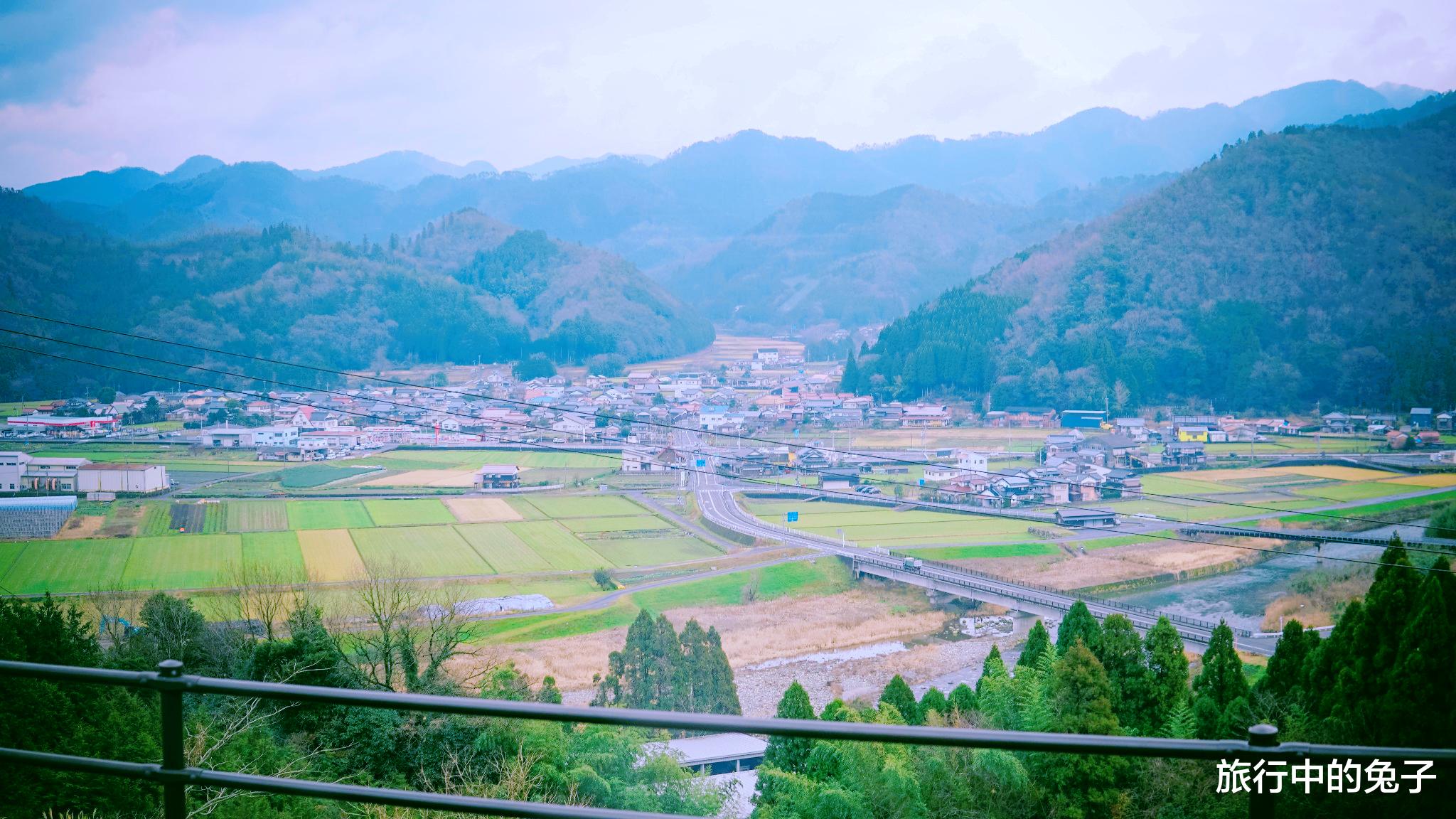 王蒙徽|穷人住别墅，富人住公寓，日本人现在都这么会玩了吗？