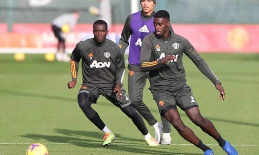 曼联|曼联2-1赛季客场不败，索帅用青训创纪录！决赛首发仍有两大悬念