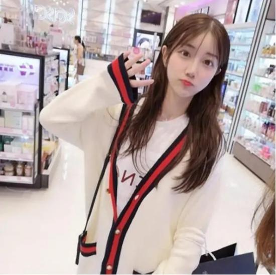 無名可取 “你我不相识，全靠你送礼”，女主播跟土豪线下见面，结果怎样了