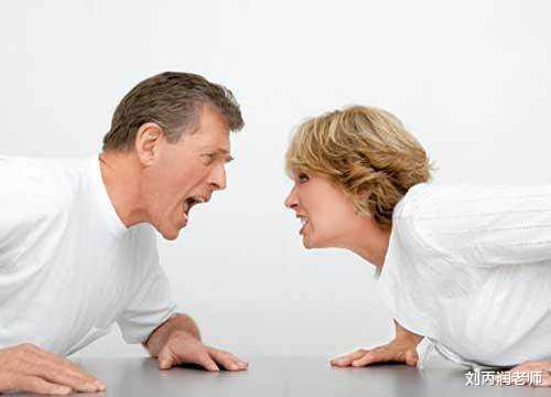 何同学|职场中,领导总是安排自己额外的任务?用这三招巧妙拒绝