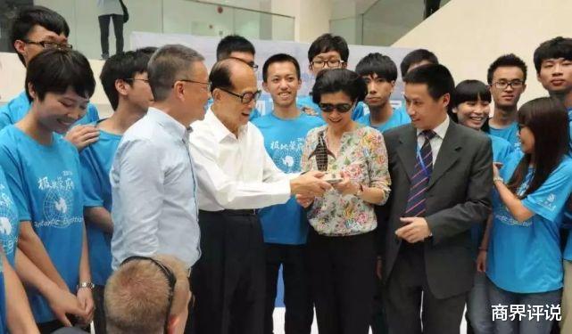 李嘉诚 又一笔千亿资产曝光,李嘉诚才是真首富,英国后他又看上东南亚