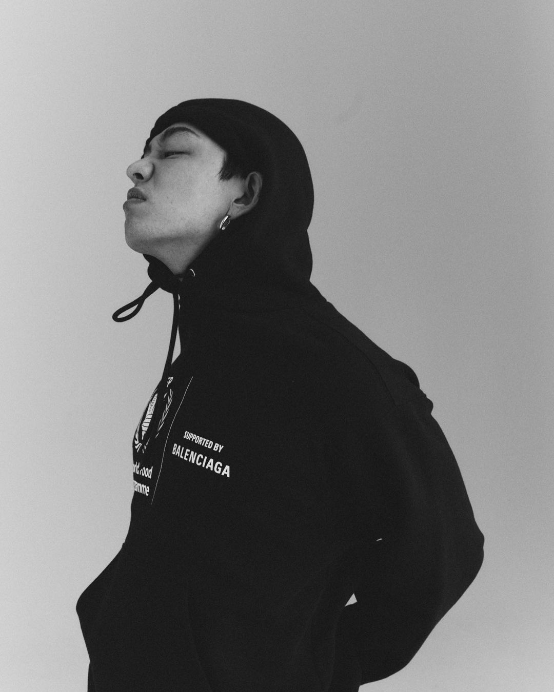 官宣|中韩头号性感男，这就官宣出柜了？