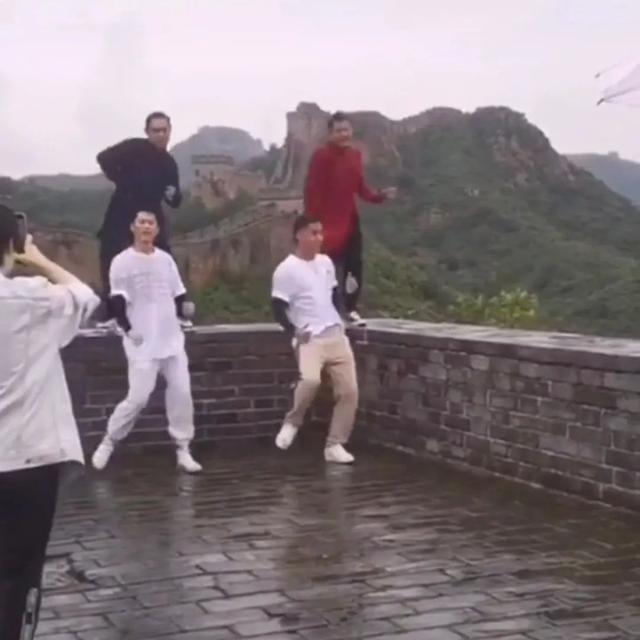 印小天|知名男演员道歉！这波操作，肉颤心惊…