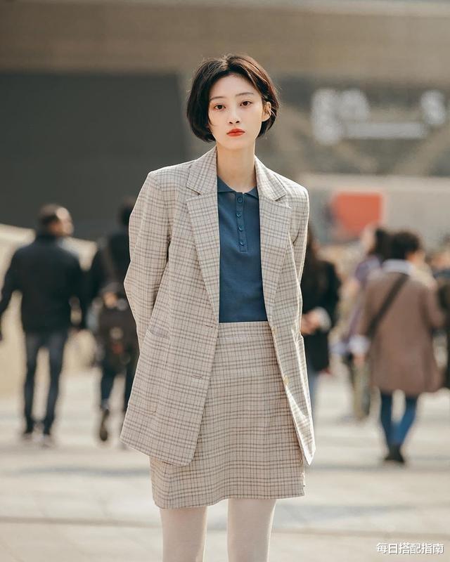 每日搭配指南|入秋后穿“西装”，这几个“穿搭雷区”尽量避开，哪怕你身材再好