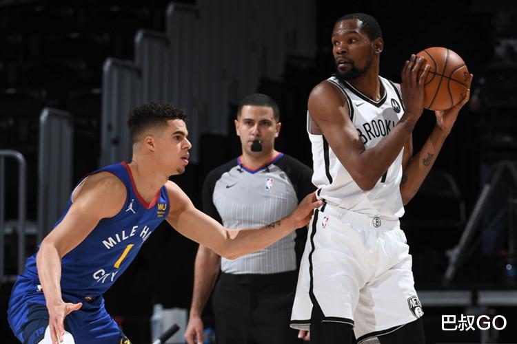 凱里·歐文|太餓了！籃網(wǎng)21分大逆轉(zhuǎn)，歐文大口吃飯，而納什真不心疼杜蘭特